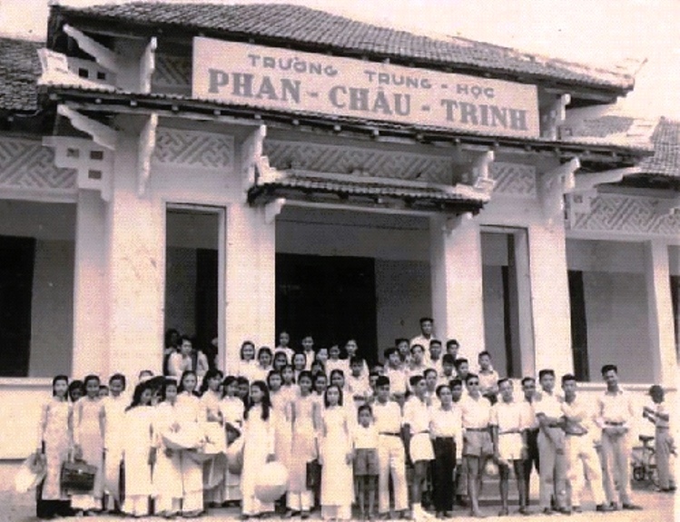 Kỷ Niệm Trường Xưa,  Phan Châu Trinh - Đà Nẵng